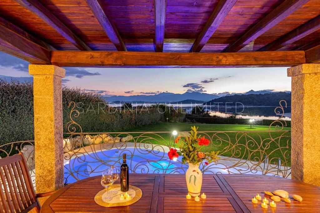 Villa Domus Ardea Capo Coda Cavallo Dış mekan fotoğraf